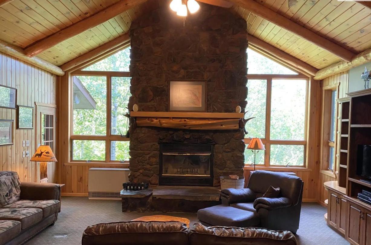 Gunflint Lodge Grand Marais Exterior foto